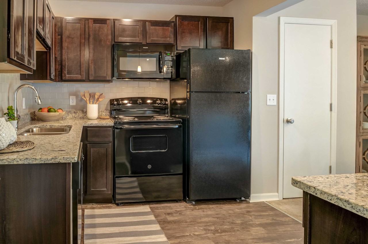 Midtown Square - Photo 2 of 19