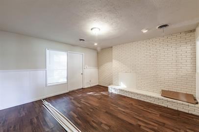 63 Carolane Dr #L - Photo 4 of 10