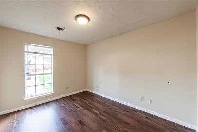 63 Carolane Dr #L - Photo 7 of 10