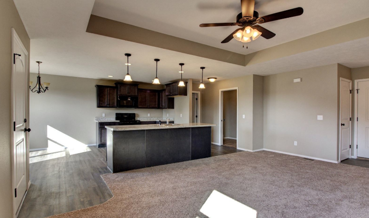 5512 W Tea St - Photo 3 of 8