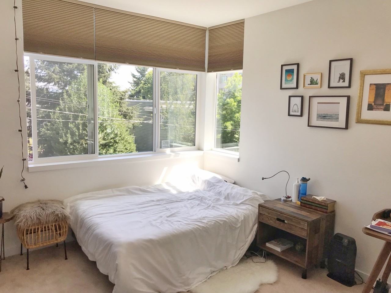 141A 22nd Ave E - Photo 3 of 28