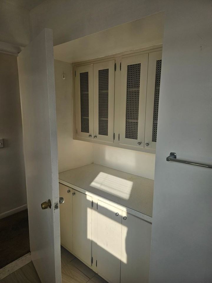 19646 Fleetwood Dr - Photo 5 of 10