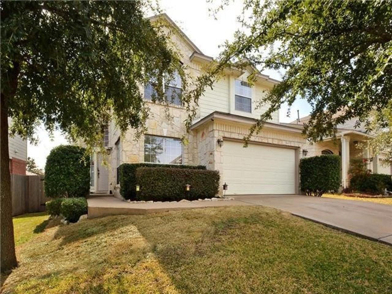 11309 Fletcher Hall Ln - Photo 3 of 26