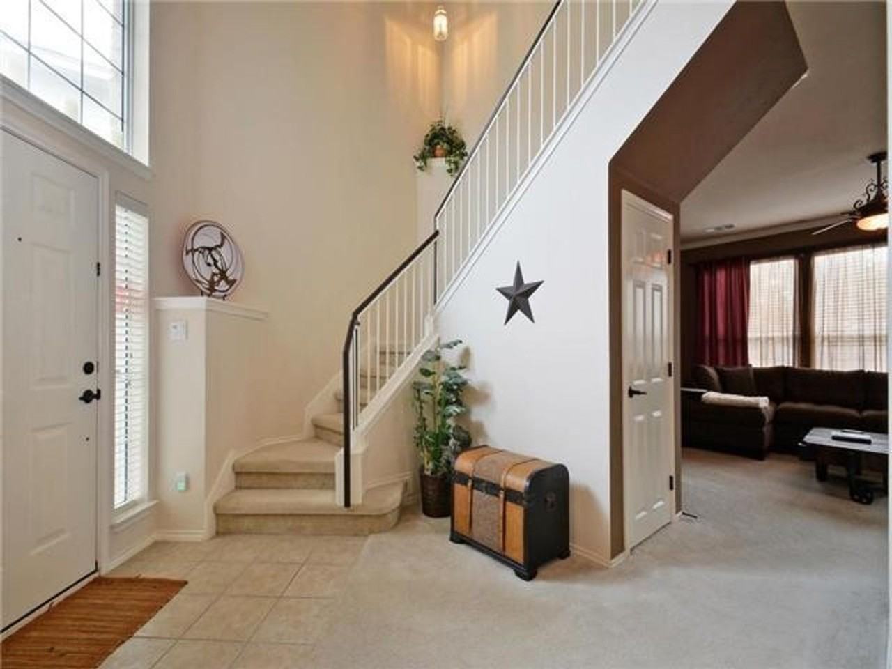 11309 Fletcher Hall Ln - Photo 5 of 26