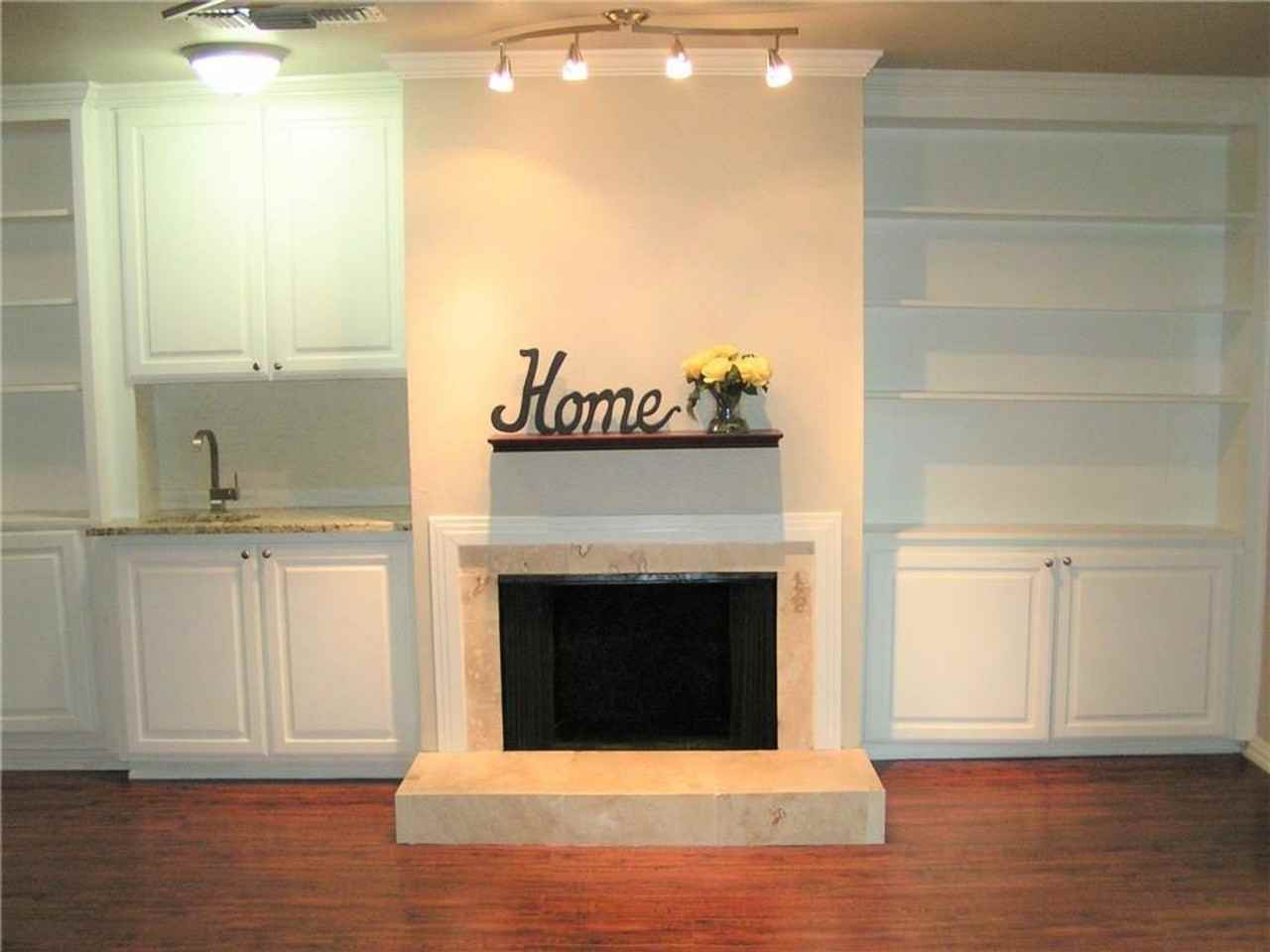 6627 Valleyside Rd - Photo 2 of 32