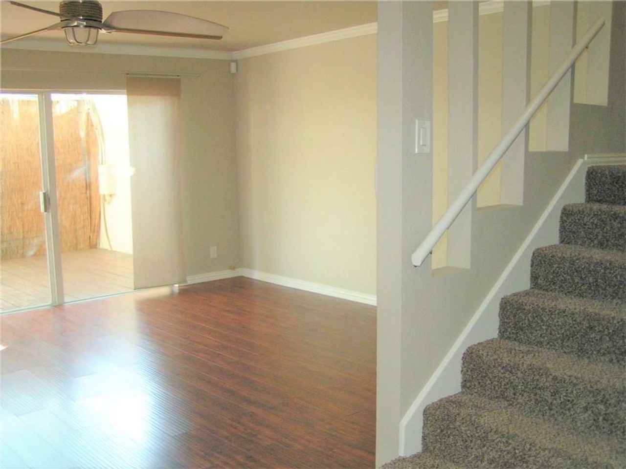 6627 Valleyside Rd - Photo 7 of 32