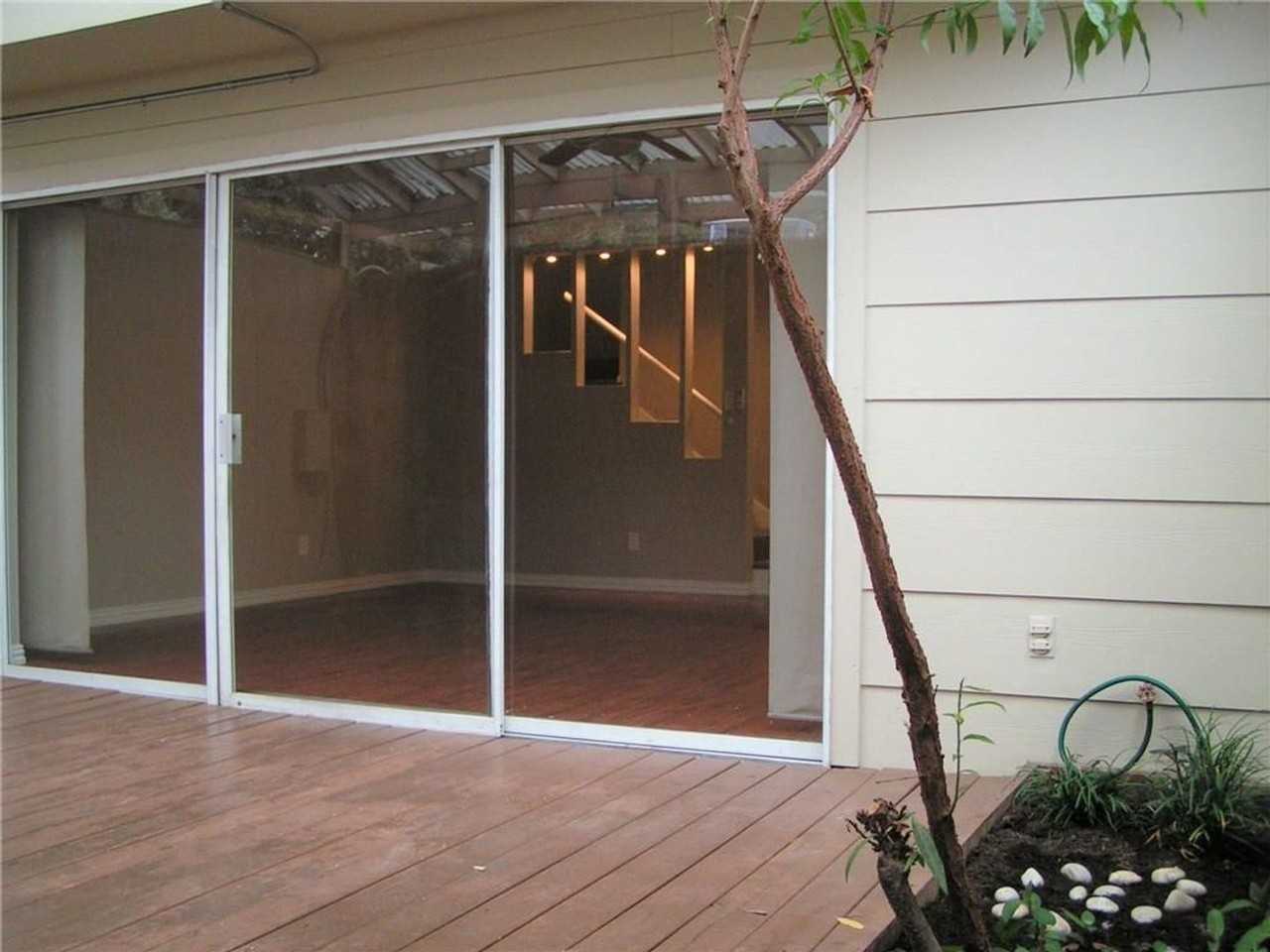 6627 Valleyside Rd - Photo 6 of 32