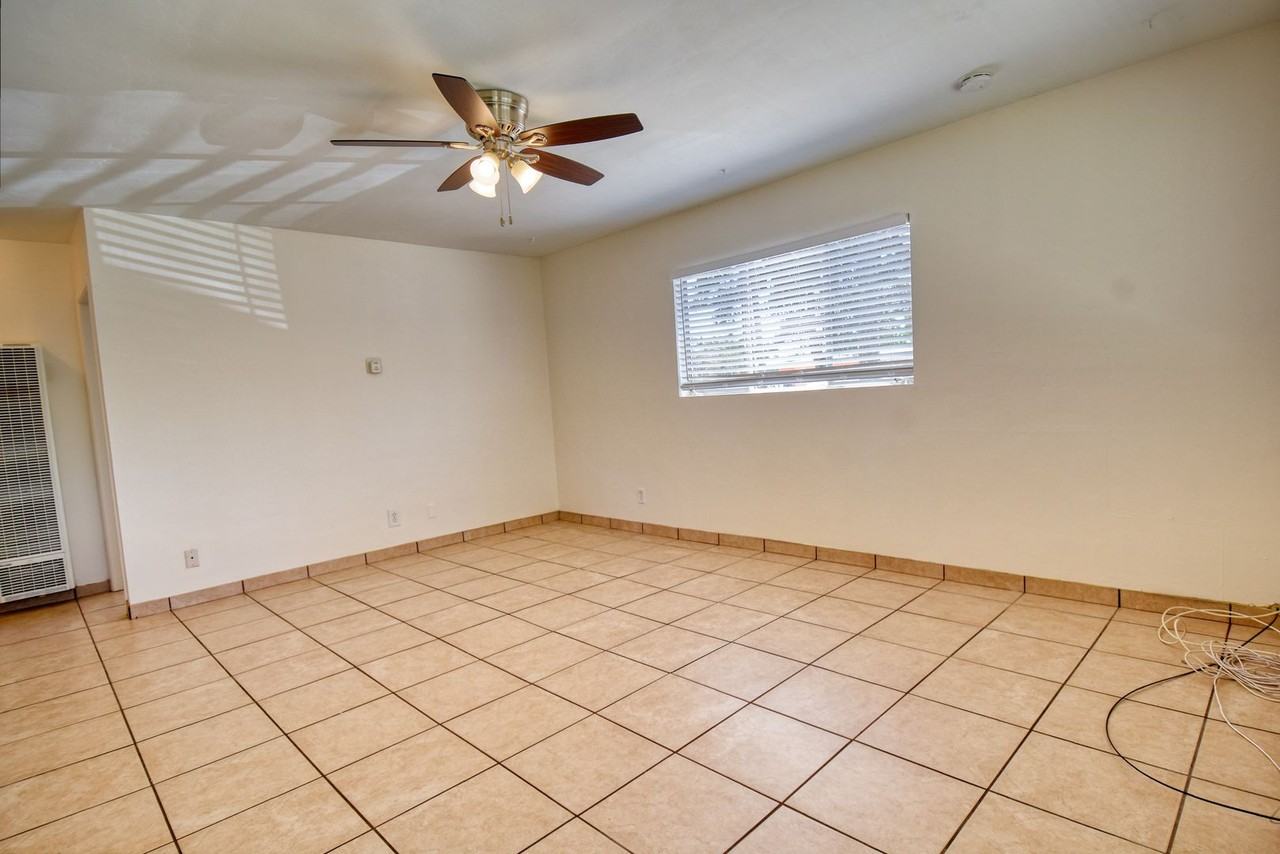 2612 Figueroa Blvd - Photo 3 of 17