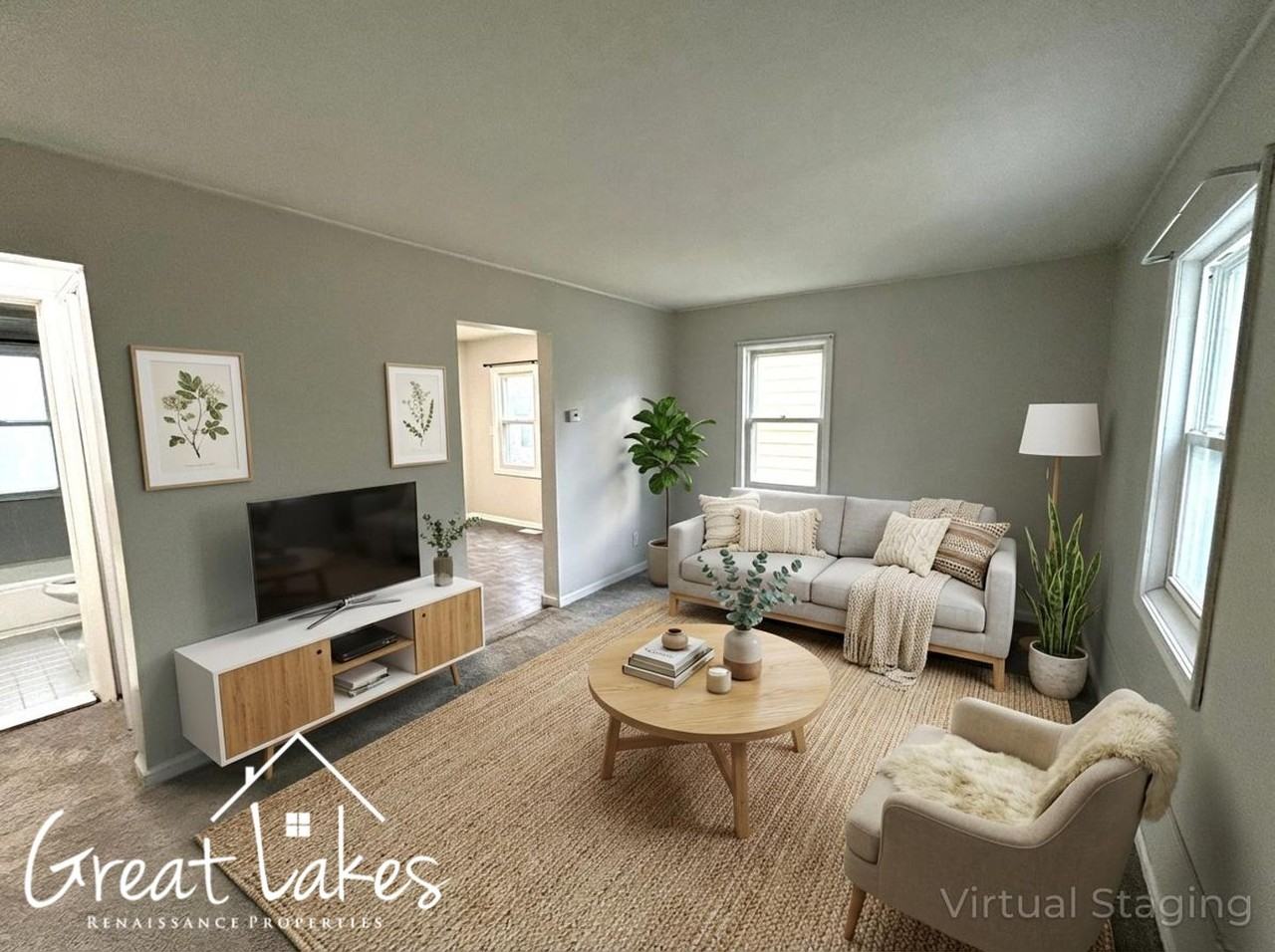 24526 Brittany Ave - Photo 2 of 11