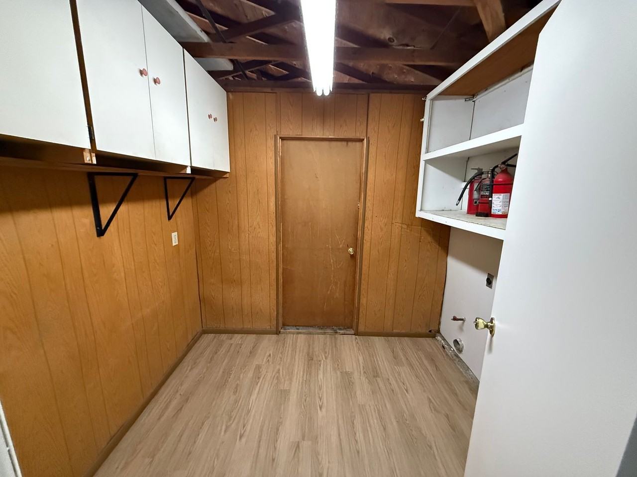 757 E Peach St - Photo 6 of 15