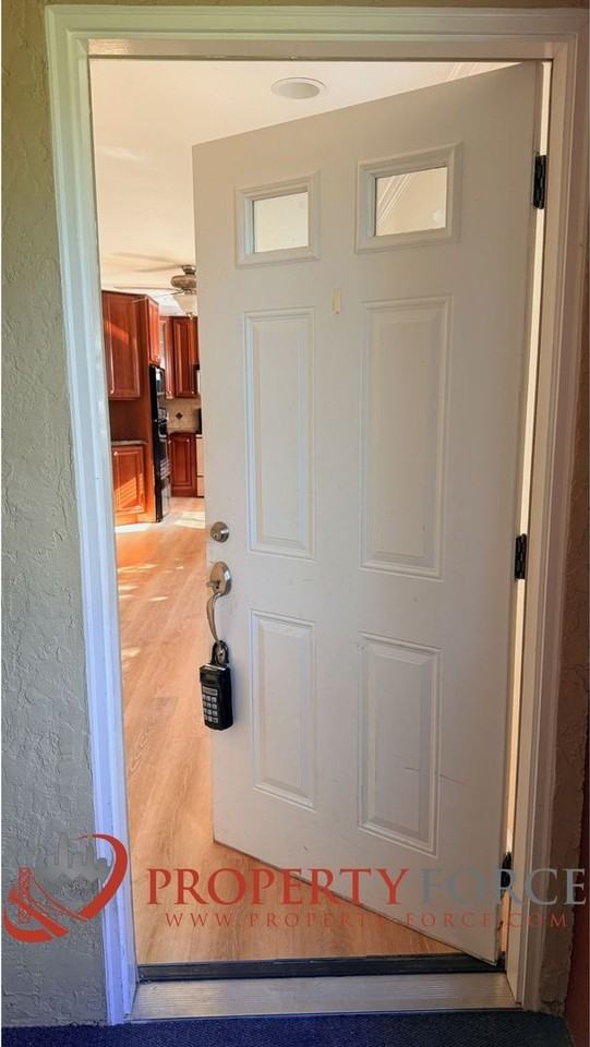 2601 Cortez Dr - Photo 4 of 42