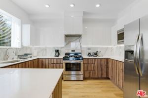 featured image of 4637 Laurel Canyon Blvd