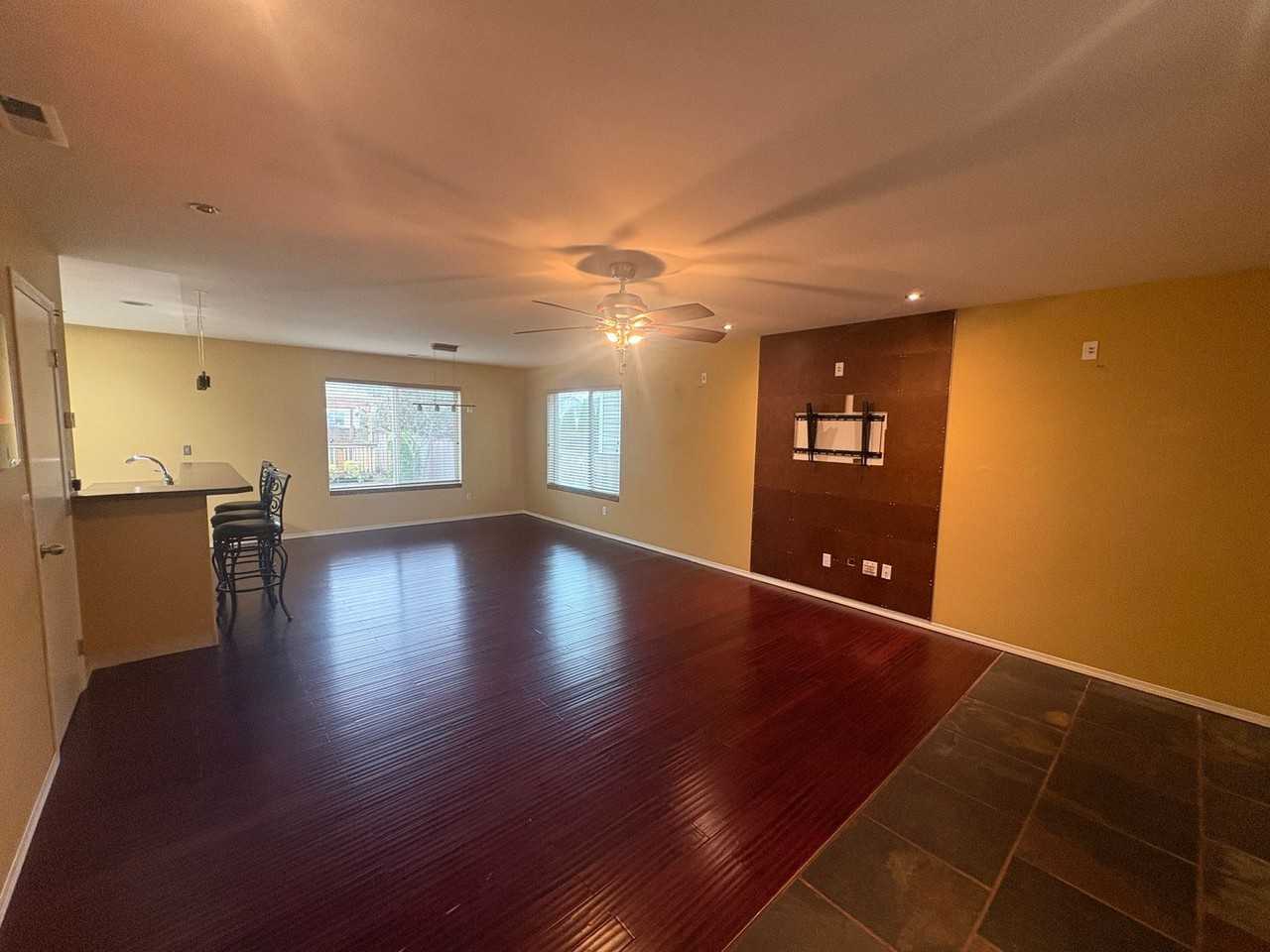 9904 196th Ave E - Photo 3 of 22