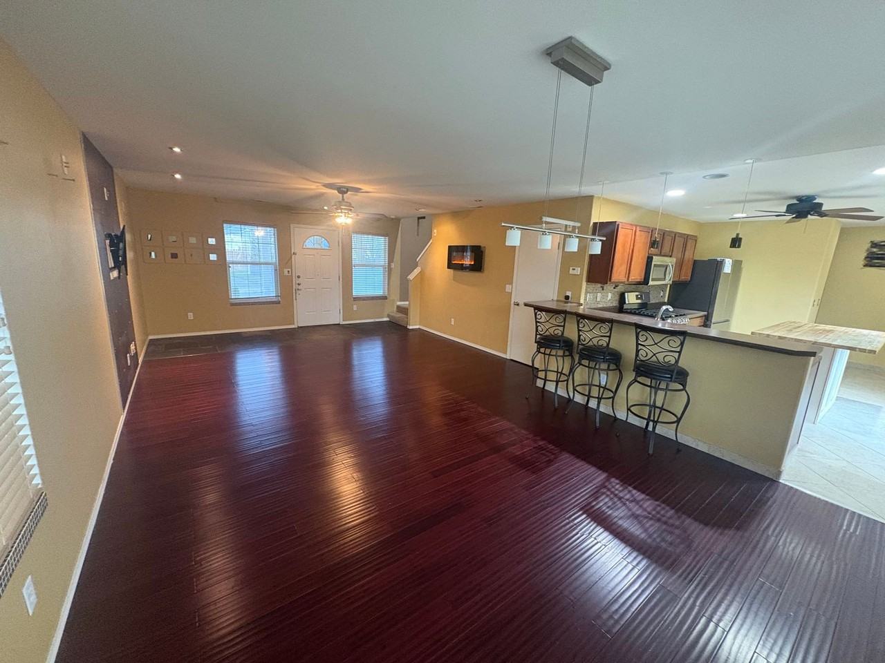 9904 196th Ave E - Photo 4 of 22