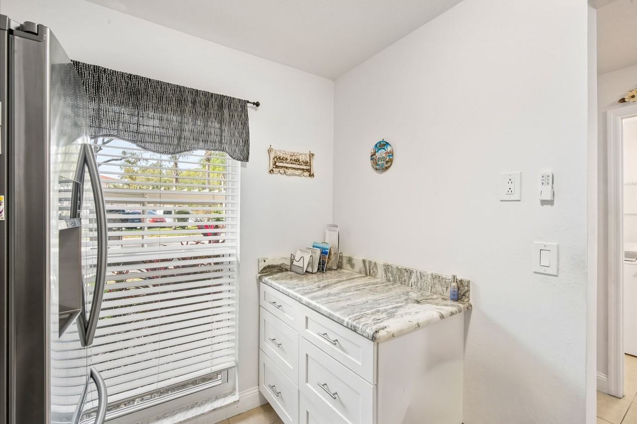 314 Knottwood Ct - Photo 6 of 27