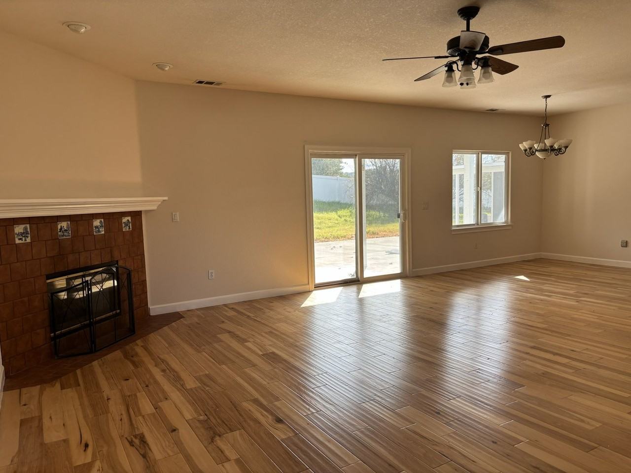 5805 Marco Ln - Photo 3 of 14