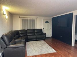 featured image of 2010 Carr Ave