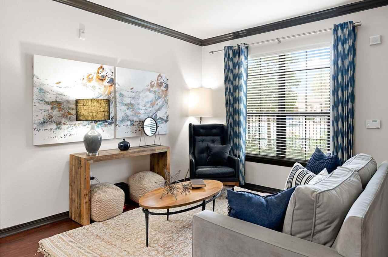 Grandea Lakemont - Photo 6 of 40