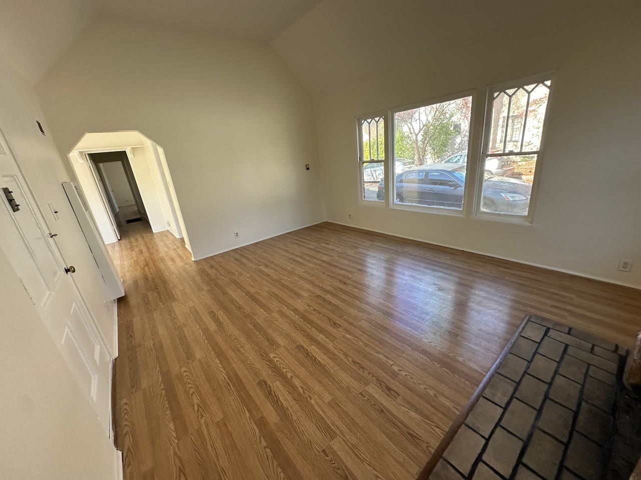 1217 Cottage Grove Ave #0 - Photo 4 of 24