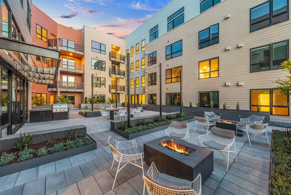 Maxwell Sunnyvale - Photo 2 of 50