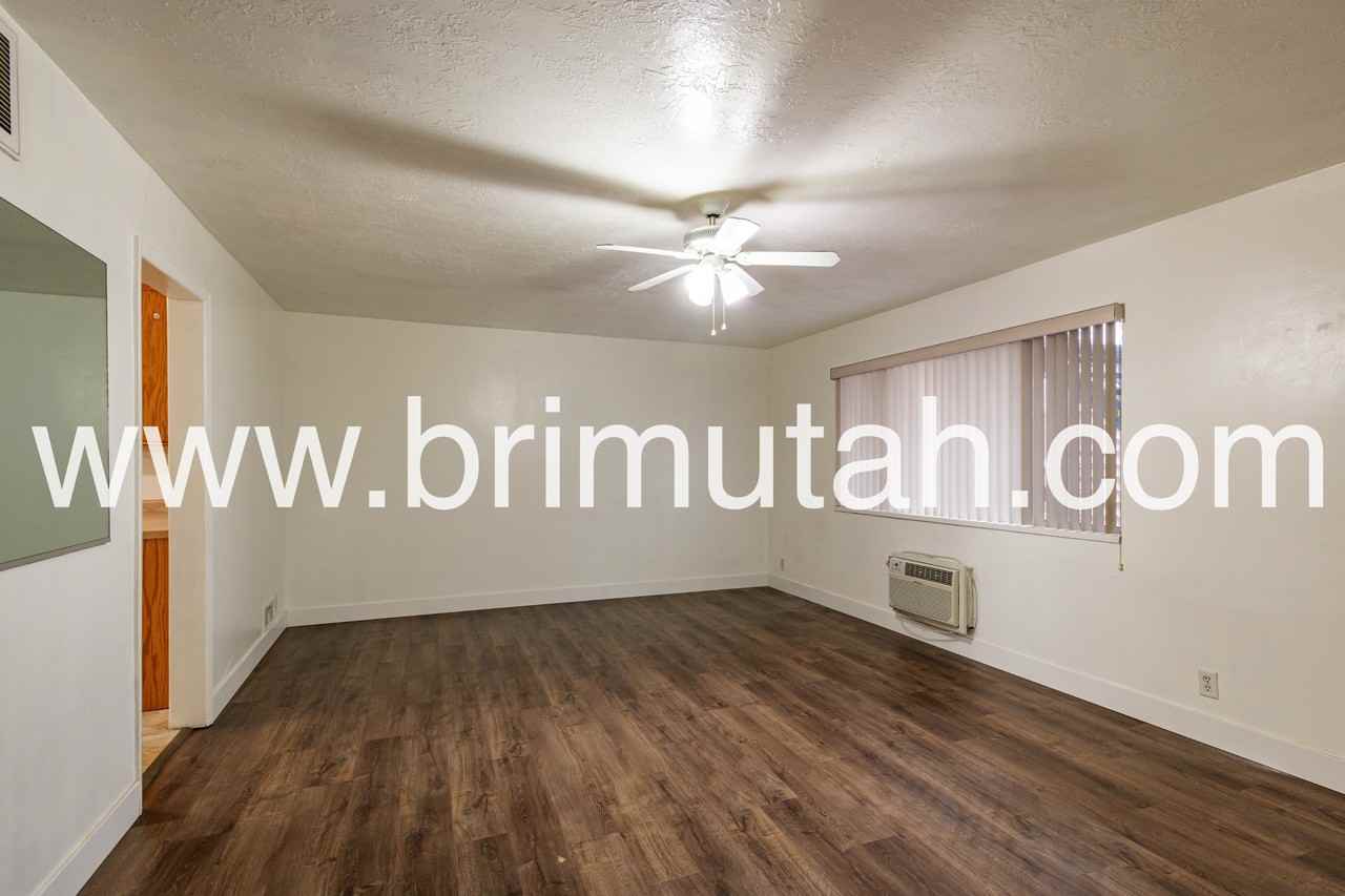 2241 E. Laney Ave. - Photo 7 of 25