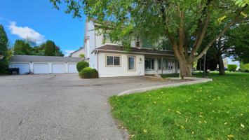 featured image of 3385 W Lilac Ct