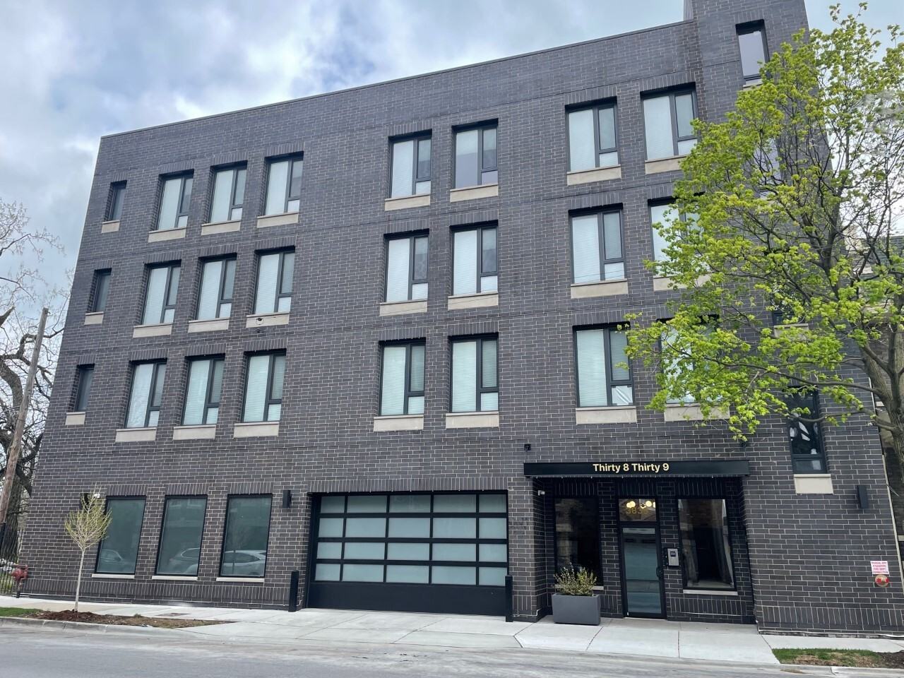 3839 N. Clark - Photo 5 of 32