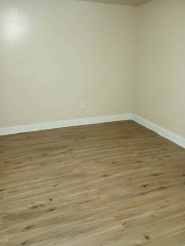 348 Virginia Avenue - Photo 7 of 8