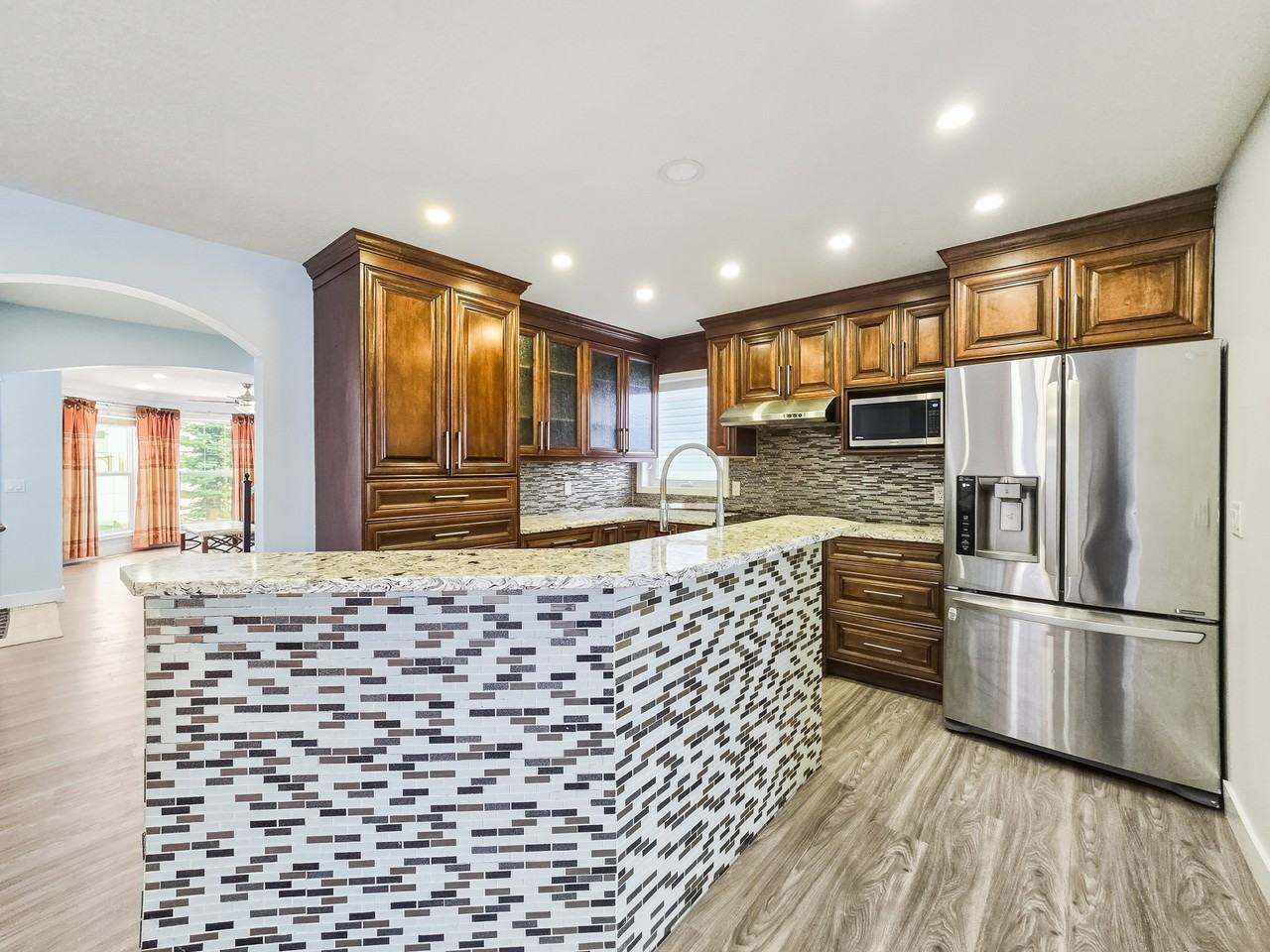 256 Saddlecrest Blvd Ne - Photo 4 of 34