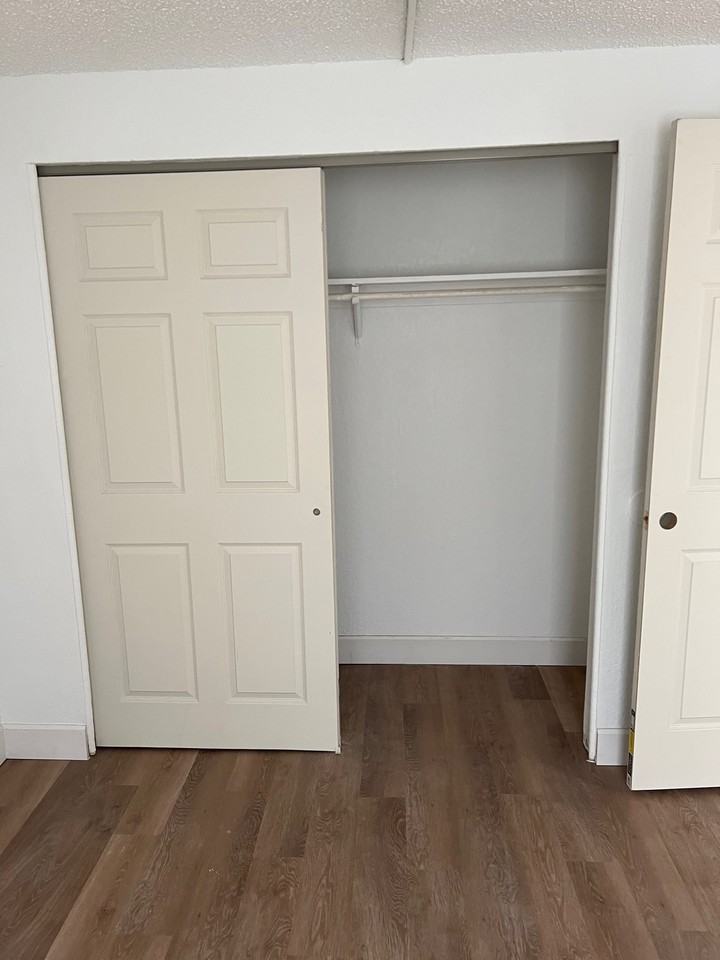 1325 Idalia Court - Photo 6 of 50