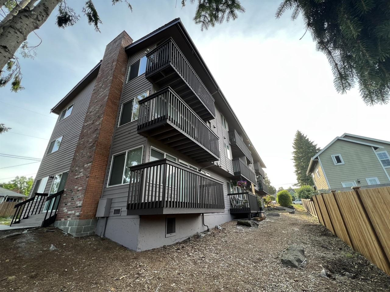 T324-5 - Photo 4 of 27