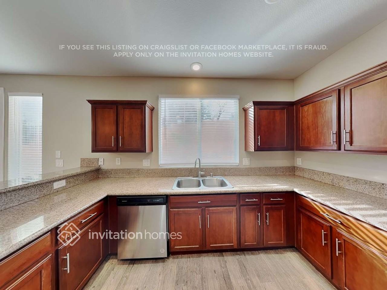 9137 Horizon Mist Ave - Photo 6 of 19
