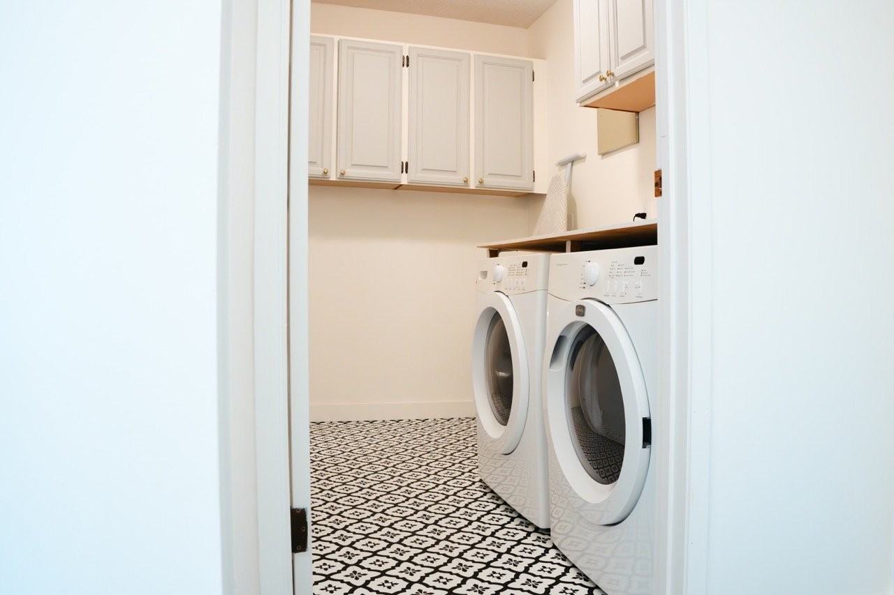 1341 Foster St - Photo 6 of 11