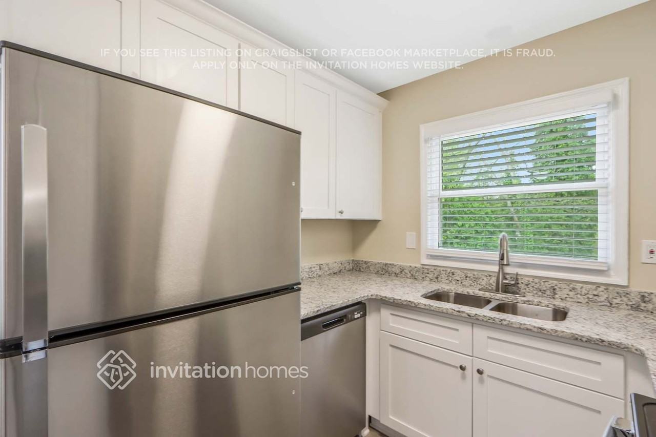 4116 Emerald Lake Dr - Photo 7 of 22