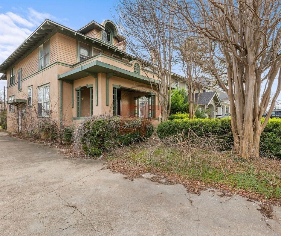 2214 Gorman Avenue - Photo 2 of 22