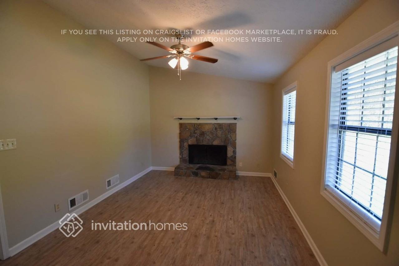 373 Rustic Ridge Cir - Photo 2 of 13