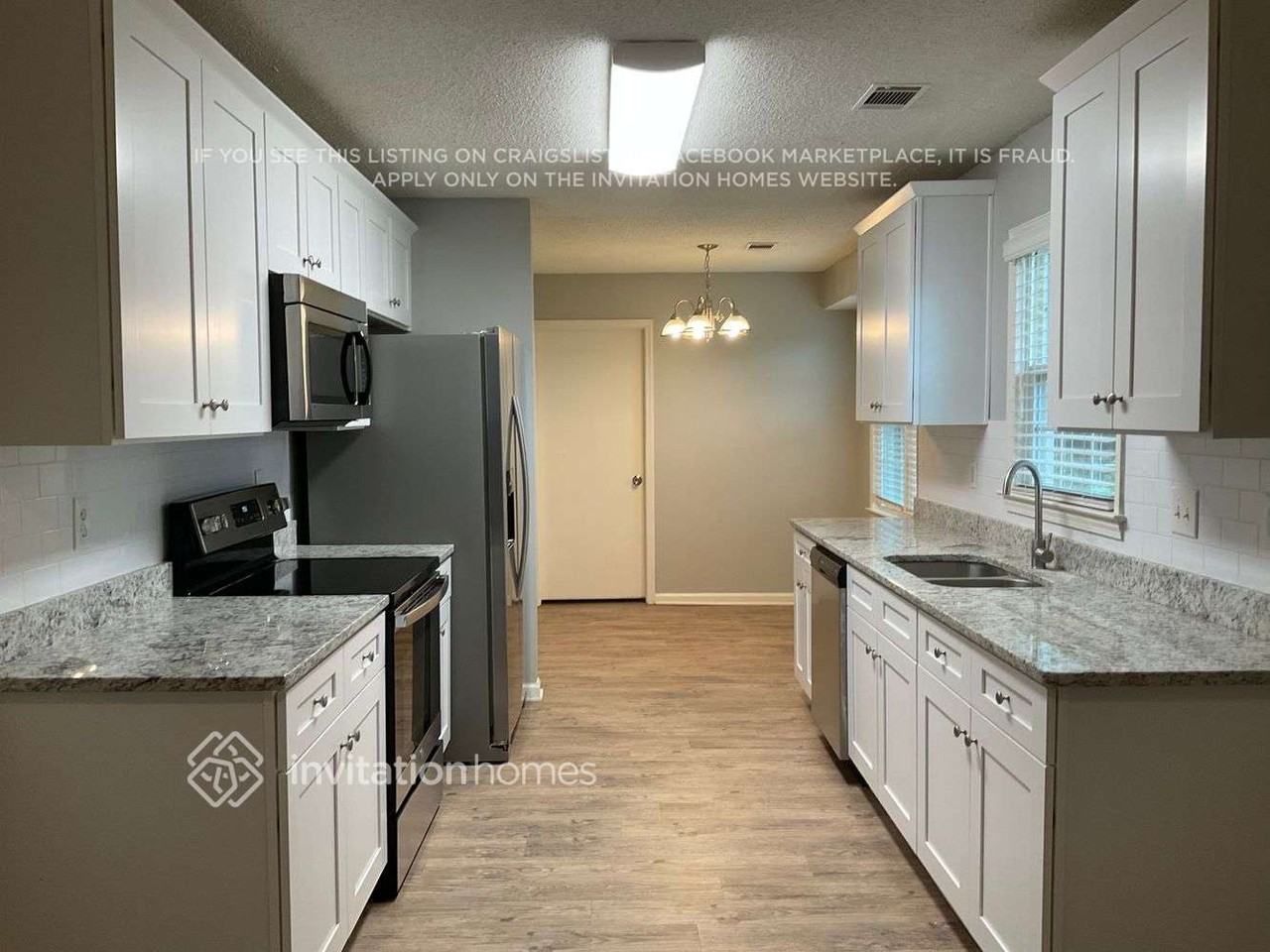 4145 Fox Chase Dr - Photo 5 of 12