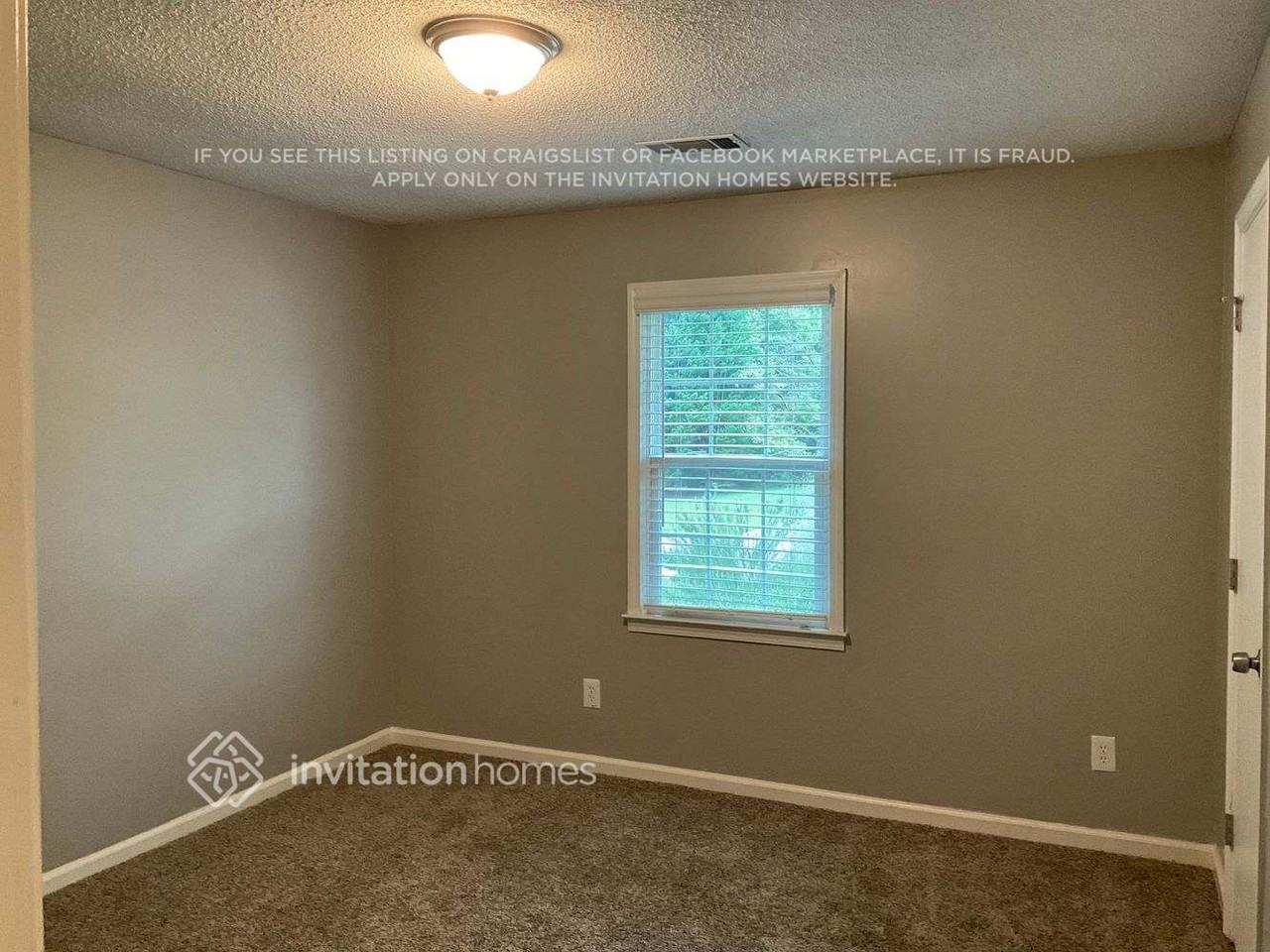 4145 Fox Chase Dr - Photo 6 of 12