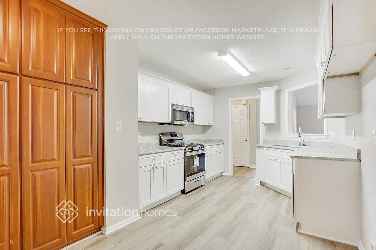 1520 Jade Cove Dr - Photo 7 of 29