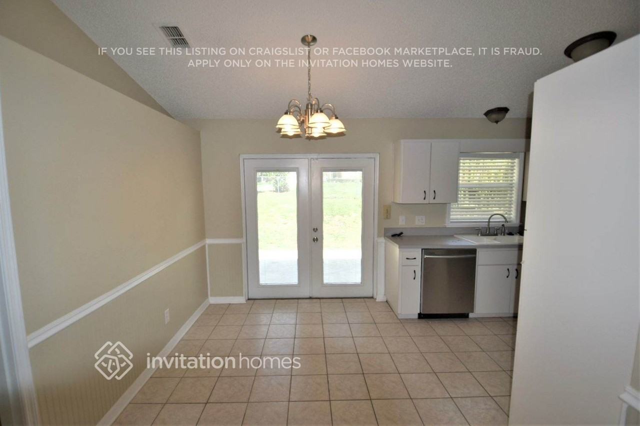 12122 Meadow Ln - Photo 6 of 18