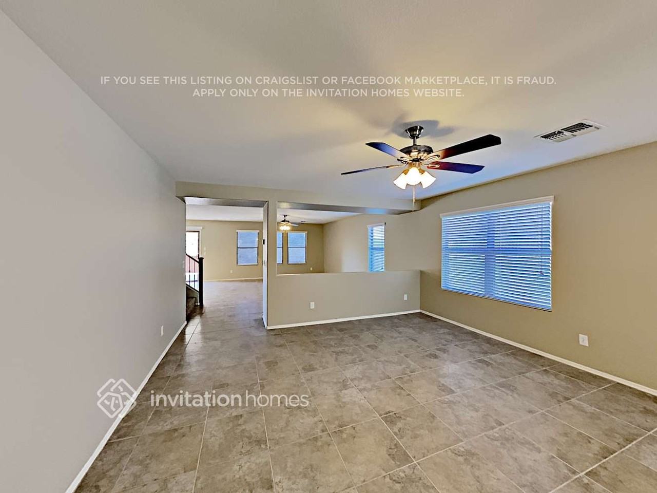 17039 W Central St - Photo 5 of 26