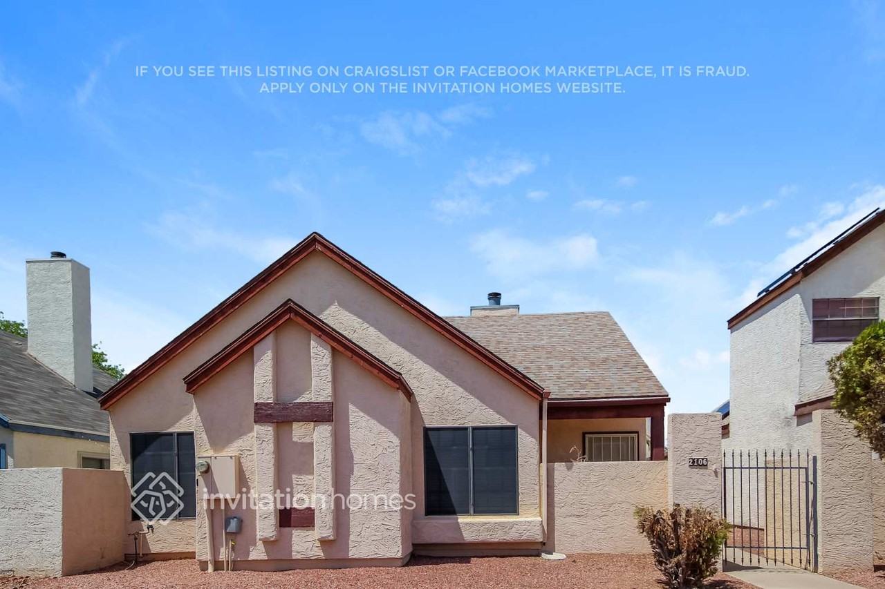 2106 W Monona Dr - Photo 2 of 16