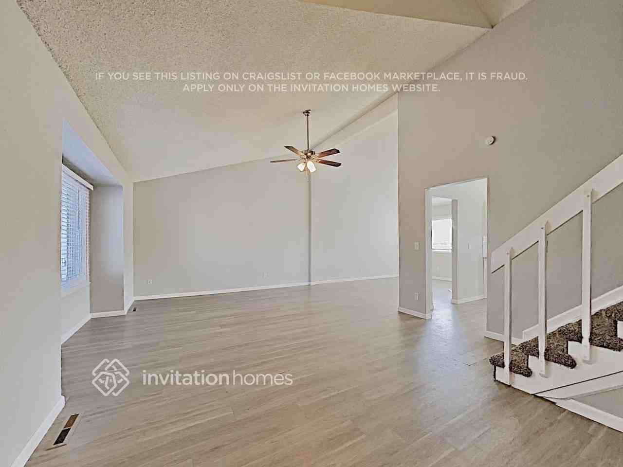 3367 S Danube St - Photo 6 of 24