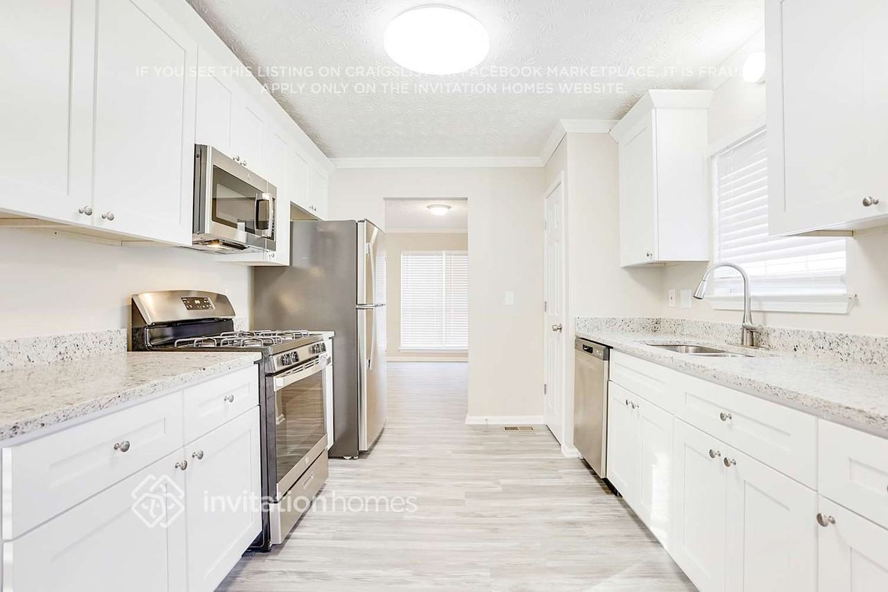 4791 Brasac Dr - Photo 7 of 26