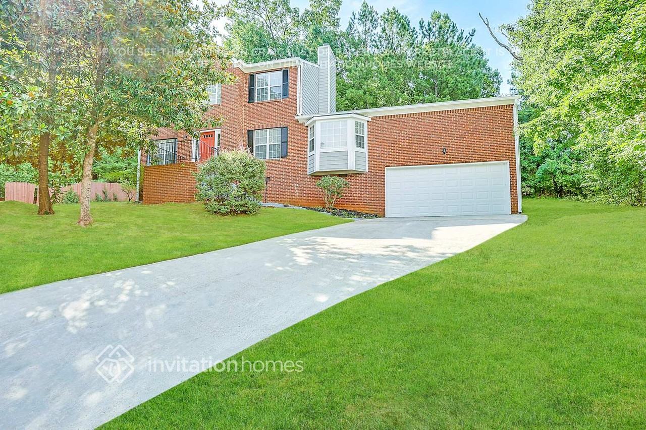 3863 Creekbank Cv - Photo 2 of 26