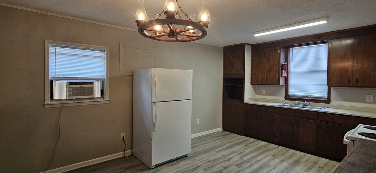 Pickett Apartments - Photo 6 of 45