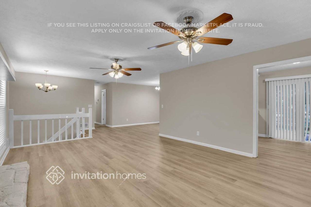 1107 Wildwood Ln - Photo 5 of 24