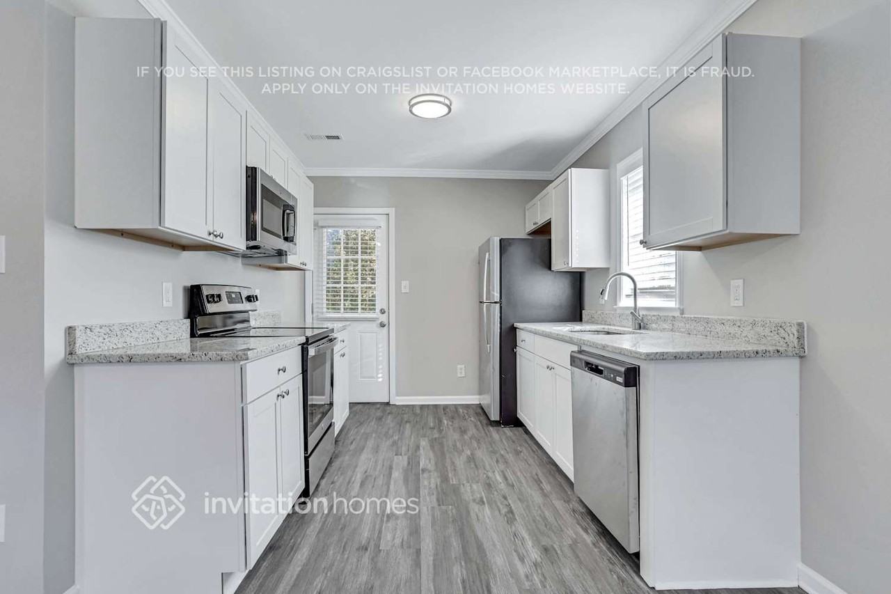 843 Meadow Pl - Photo 4 of 14