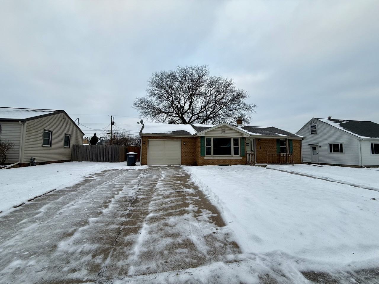 1426 S 21st St #1 - Photo 3 of 13