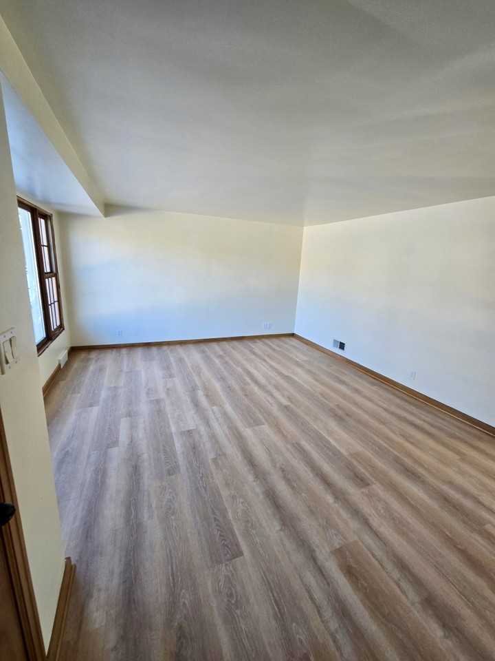 1426 S 21st St #1 - Photo 7 of 13